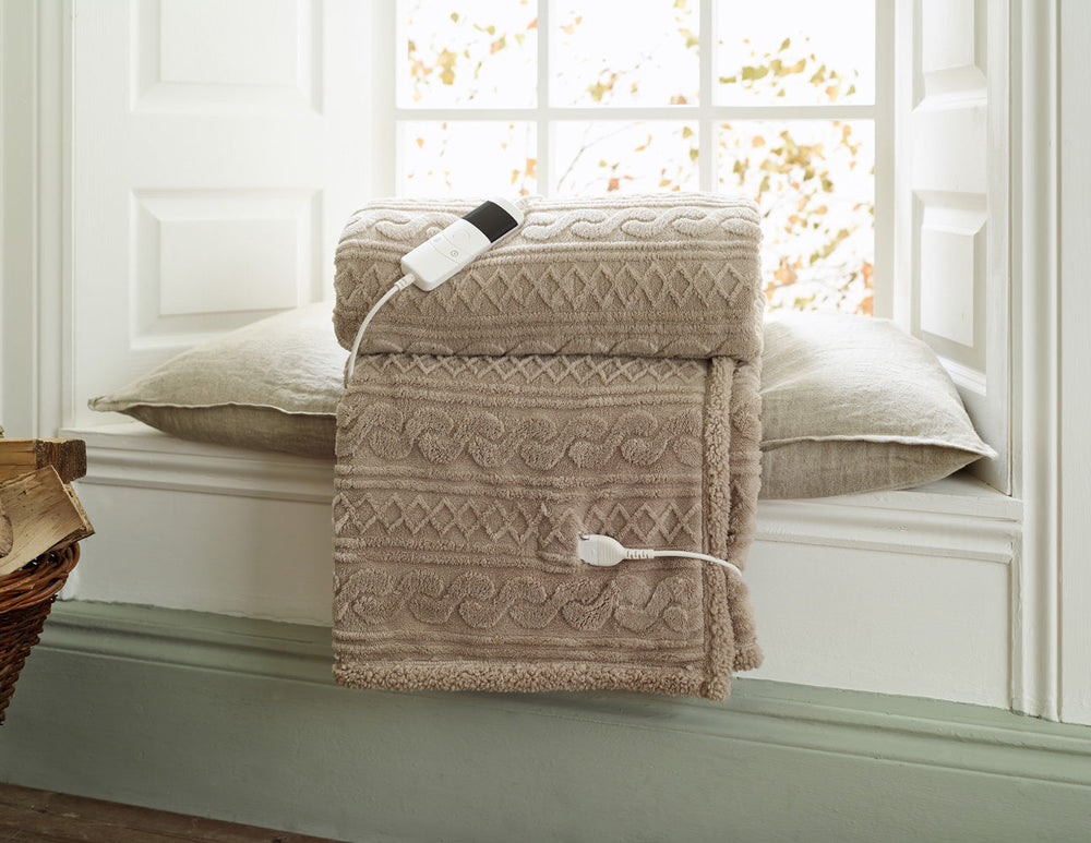 Cable Sherpa Heated Throw - 140x180cm