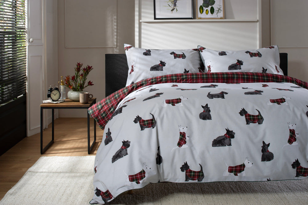 Hattie 100% Cotton Duvet Cover Set – Dog Print