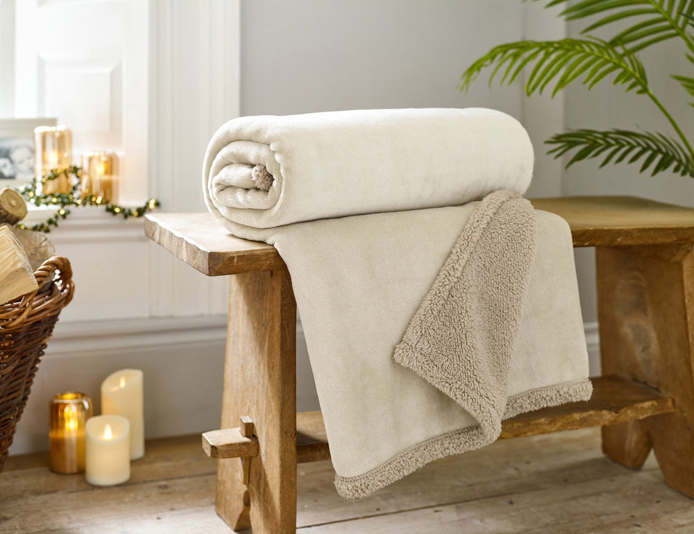 Hazelwood Sherpa Fleece Throw 1300x170cm