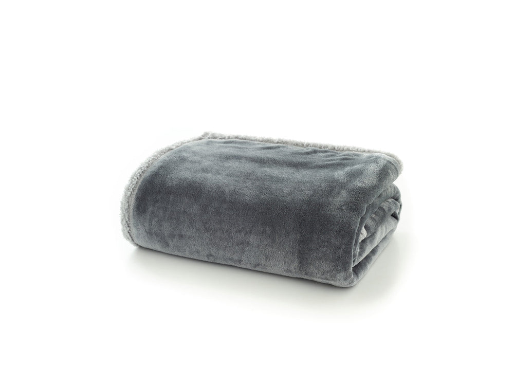 Hazelwood Sherpa Fleece Throw 1300x170cm