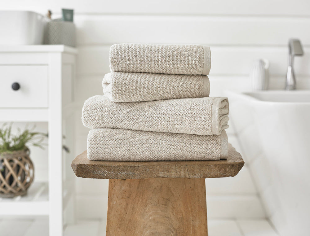 Romeo Zero Twist Cotton Towels  450 GSM