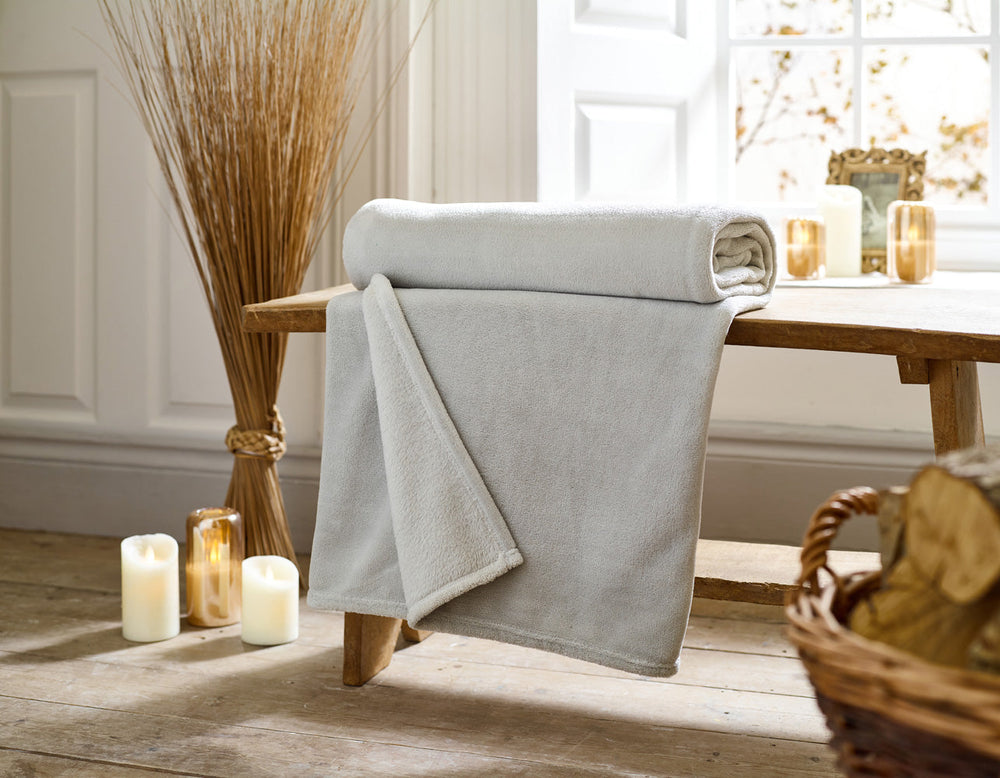 Snuggle Touch Microfibre Throw