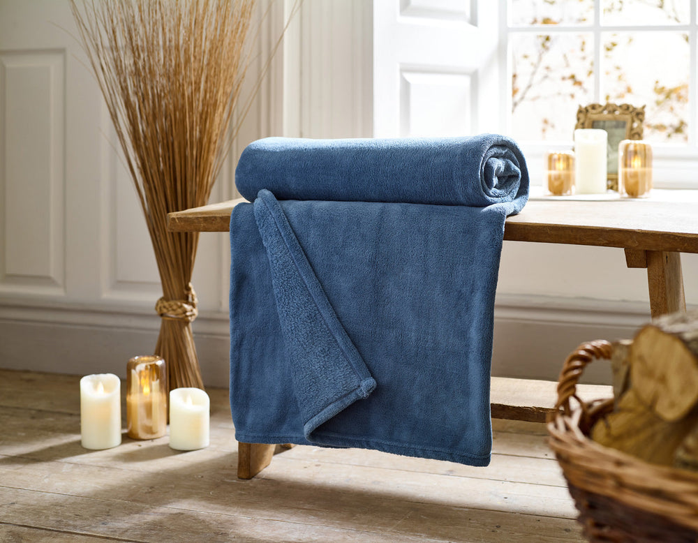 Snuggle Touch Microfibre Throw