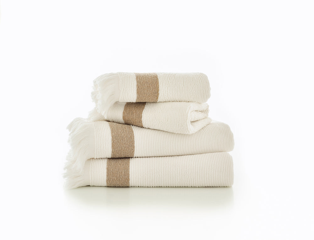 Oakwood Ridge Textured Towels 500 GSM